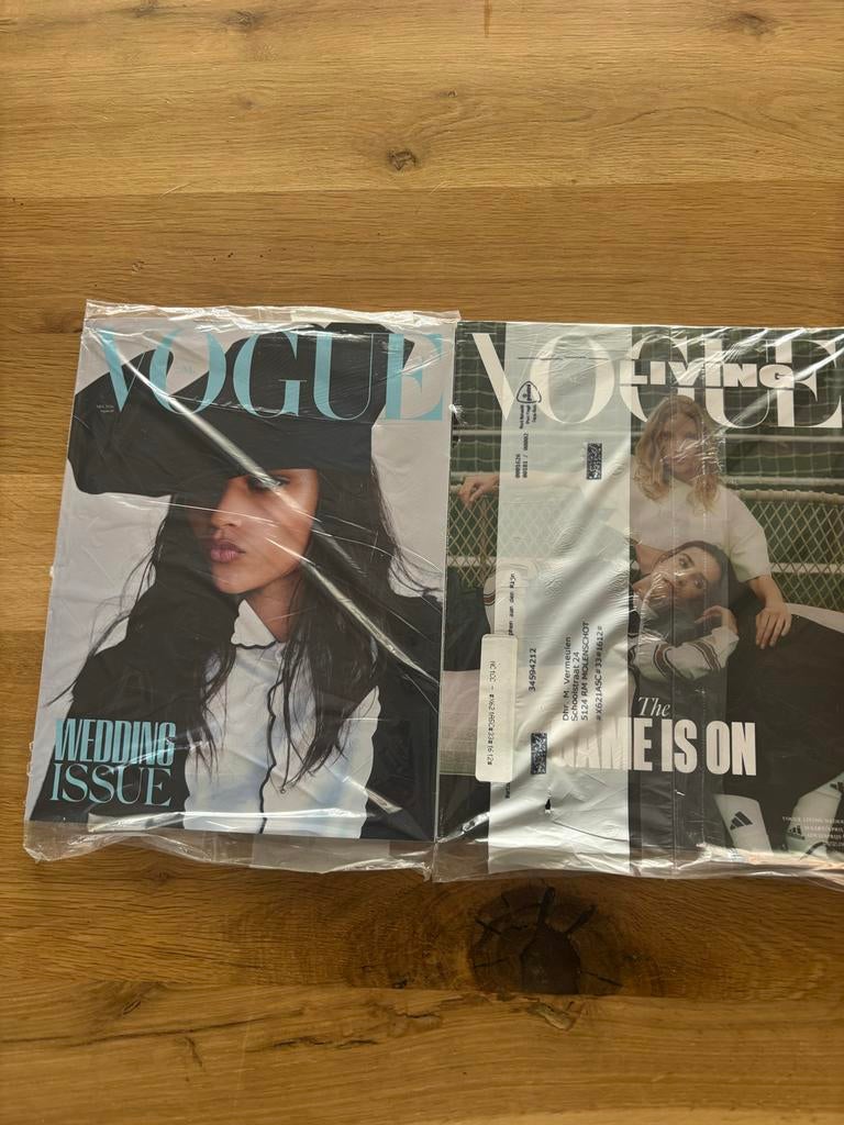 Vogue tijdschrift mei 2026 & Vogue Living Nederland (2024), Ophalen of Verzenden, Nieuw, Glossy