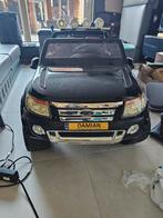 Bestuurbare auto 130 x 67 cm, Kinderen en Baby's, Speelgoed | Speelgoedvoertuigen, Ophalen, Afstandsbediening