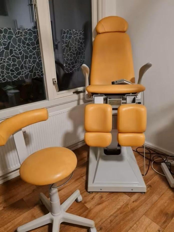 Behandelstoel pedicure, Ophalen, Gebruikt, Hand- en Voetverzorging