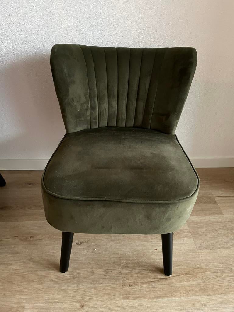 Velvet groene stoel in schelpvorm, Huis en Inrichting, Fauteuils, Ophalen, Gebruikt, Minder dan 75 cm, 50 tot 75 cm