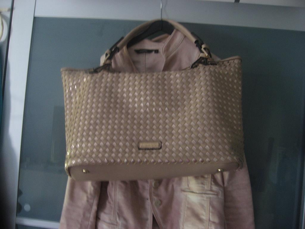 prachtige nieuwe grote zacht roze gevlochten tas, Bulaggi, Verzenden, Nieuw, Roze, Handtas