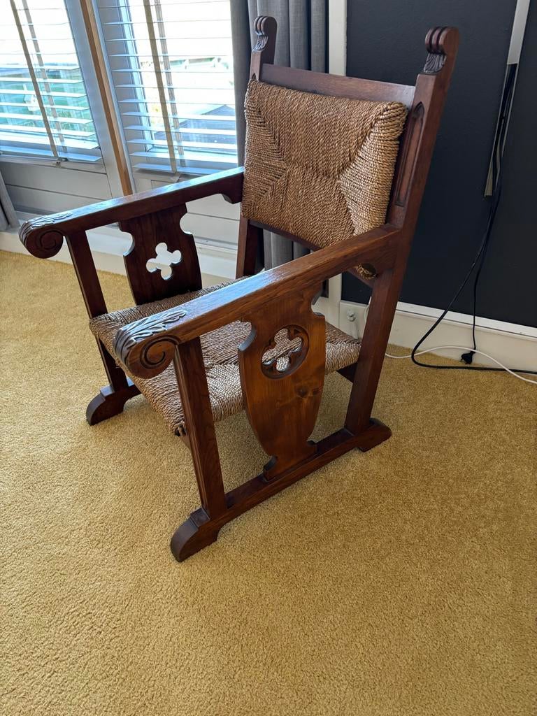 Antieke rookstoel met rieten zitting en rugleuning, Antiek en Kunst, Antiek | Meubels | Stoelen en Banken, Ophalen