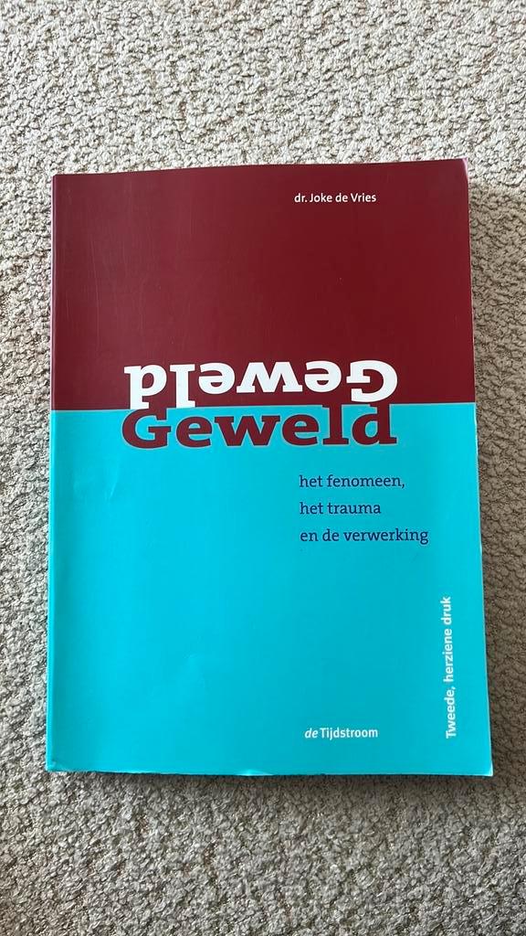 Joke de Vries - Geweld, Boeken, Psychologie, Zo goed als nieuw, Sociale psychologie, Verzenden