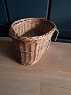 Grote hoge rieten rotan gevlochten fietsmand ovale mand, Ophalen of Verzenden, Gebruikt, Fietsmand, Stuurbevestiging