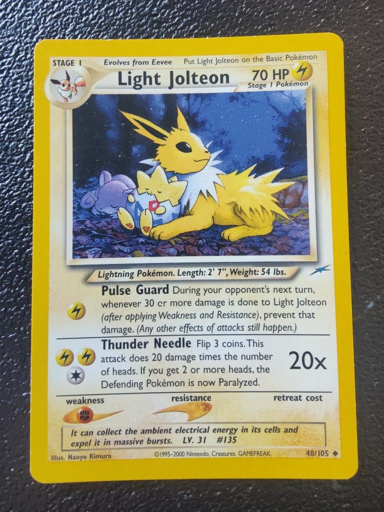 Light Jolteon 48/105 Neo Destiny NM, Hobby en Vrije tijd, Verzamelkaartspellen | Pokémon, Ophalen of Verzenden, Zo goed als nieuw
