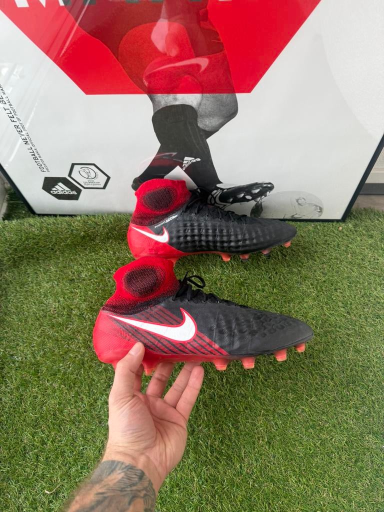 Nike Magista Obra voetbalschoenen, Sport en Fitness, Voetbal, S, Maat XS of kleiner, Schoenen, Ophalen of Verzenden