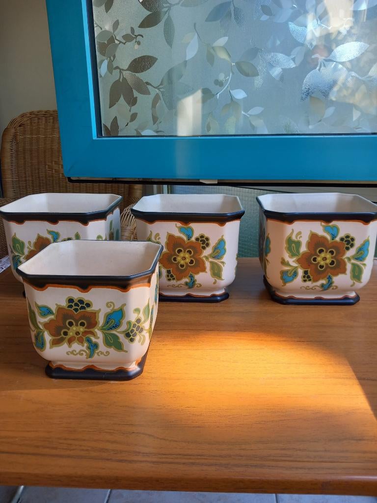 3xgrote en 1x kleine bloempotten modeca gouda plateel, Antiek en Kunst, Antiek | Keramiek en Aardewerk, Ophalen