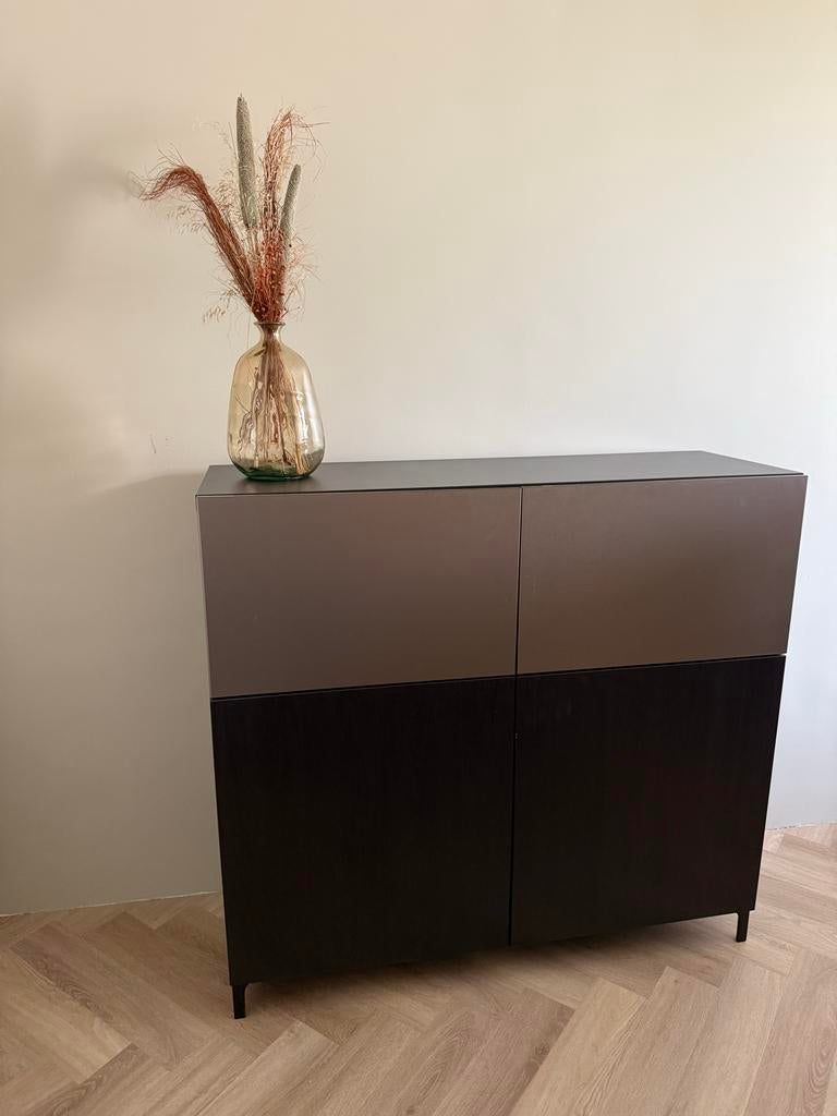 BESTA IKEA kast zwartbruin met lichtbrons, Ophalen, Gebruikt