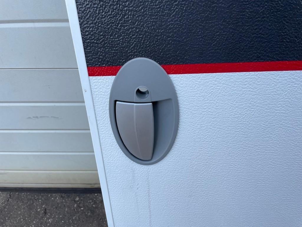 Camper deur, rechtsdraaiend, Glas ONTBREEKT, Caravans en Kamperen, Camper-accessoires, Ophalen, Gebruikt, /, /
