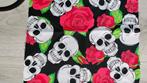 Lap rest stof met skulls print, Gebruikt, Verzenden, 30 tot 120 cm, Polyester