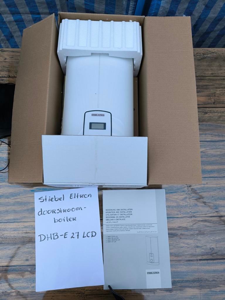 Stiebel Eltron doorstroomboiler DHB-E 27 LCD, Minder dan 20 liter, Ophalen of Verzenden, Boiler, Minder dan 3 jaar oud