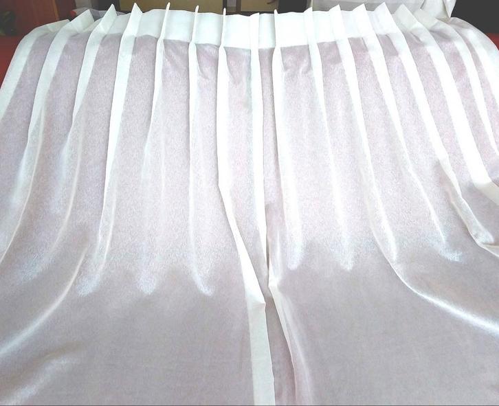 2 Helderwitte vitrage van 188 cm hoog en elk 103 cm breed, Huis en Inrichting, Stoffering | Gordijnen en Lamellen, Zo goed als nieuw