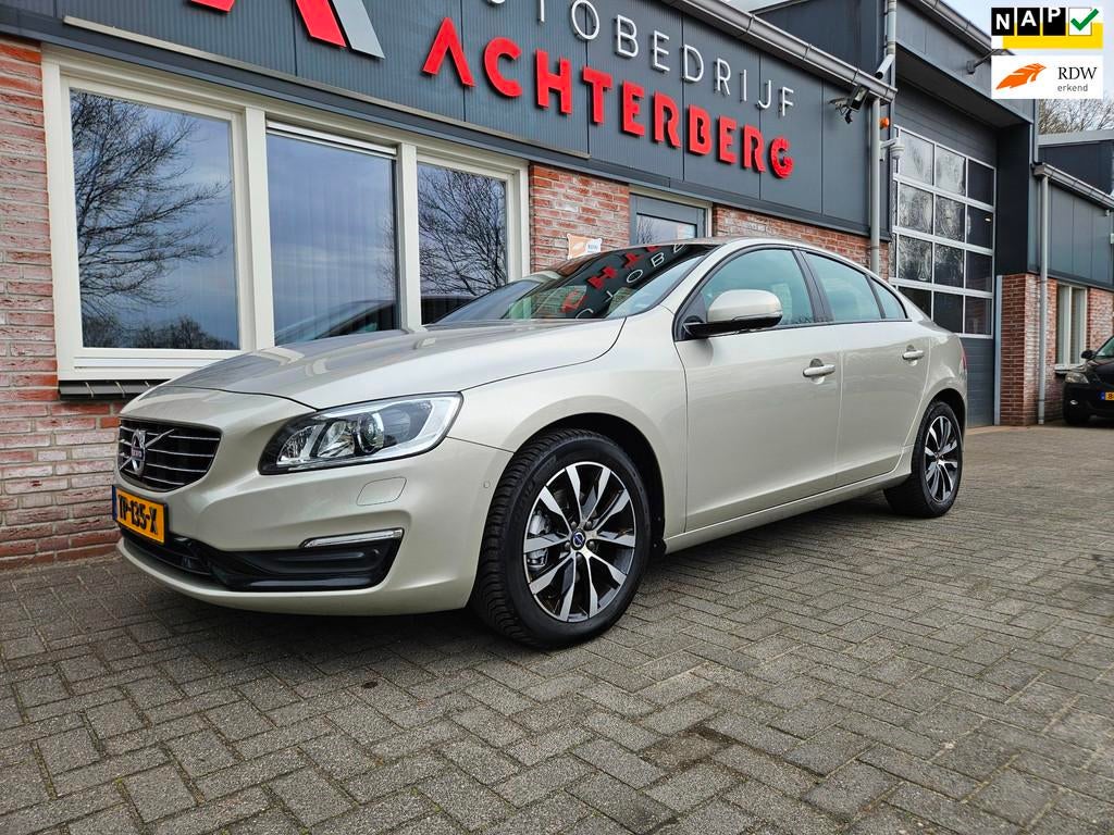 Volvo S60 1.5 T3 Polar+ Dynamic Automaat! Leer! Camera! Deal, Euro 6, 4 cilinders, Bruin, S60