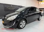 Opel Corsa 1.2-16V Berlin Nap/Airco/Navi/APK 04-2027!, Auto's, Opel, Voorwielaandrijving, Euro 5, Zwart, 4 cilinders