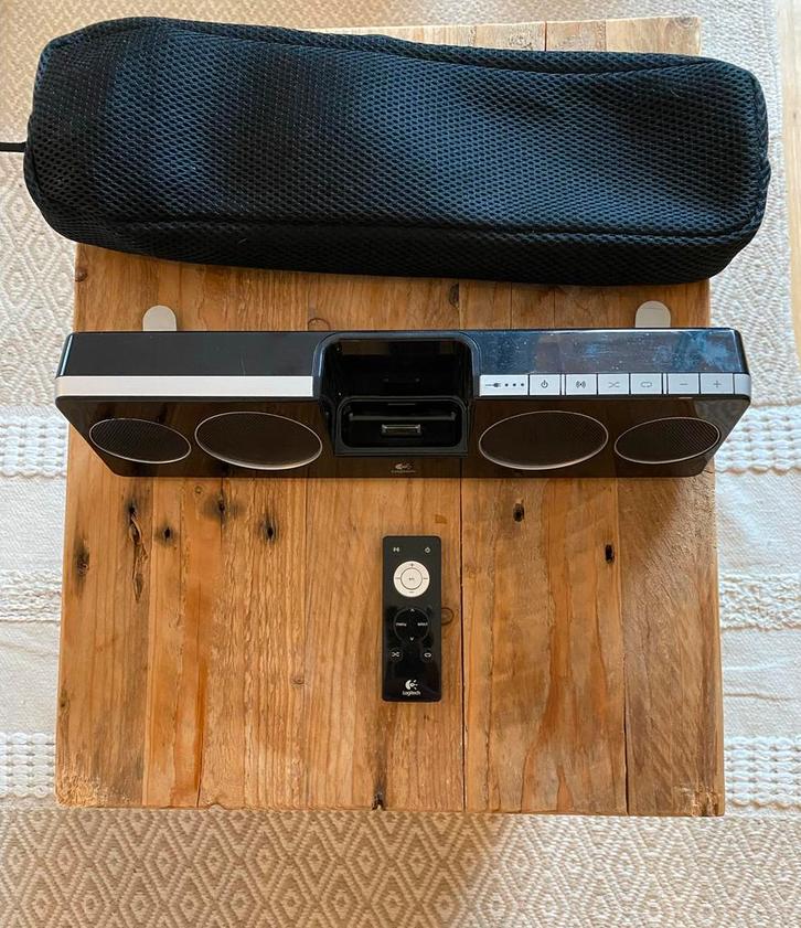 Logitech Pure-Fi Anywhere 2 Draagbare Speaker, Audio, Tv en Foto, Luidsprekers, Gebruikt, Overige typen, Minder dan 60 watt, Overige merken