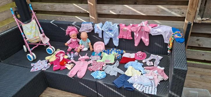 Grote Babyborn set: pop, buggy, kleertjes & verzorging, Kinderen en Baby's, Speelgoed | Poppen, Gebruikt, Babypop, Ophalen of Verzenden