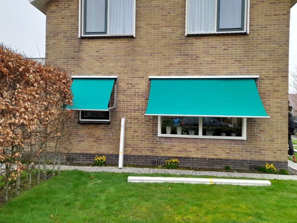 Zonneschermen, Tuin en Terras, Zonneschermen, Gebruikt, Uitvalscherm, 150 tot 300 cm, 250 cm tot 450 cm, Ophalen