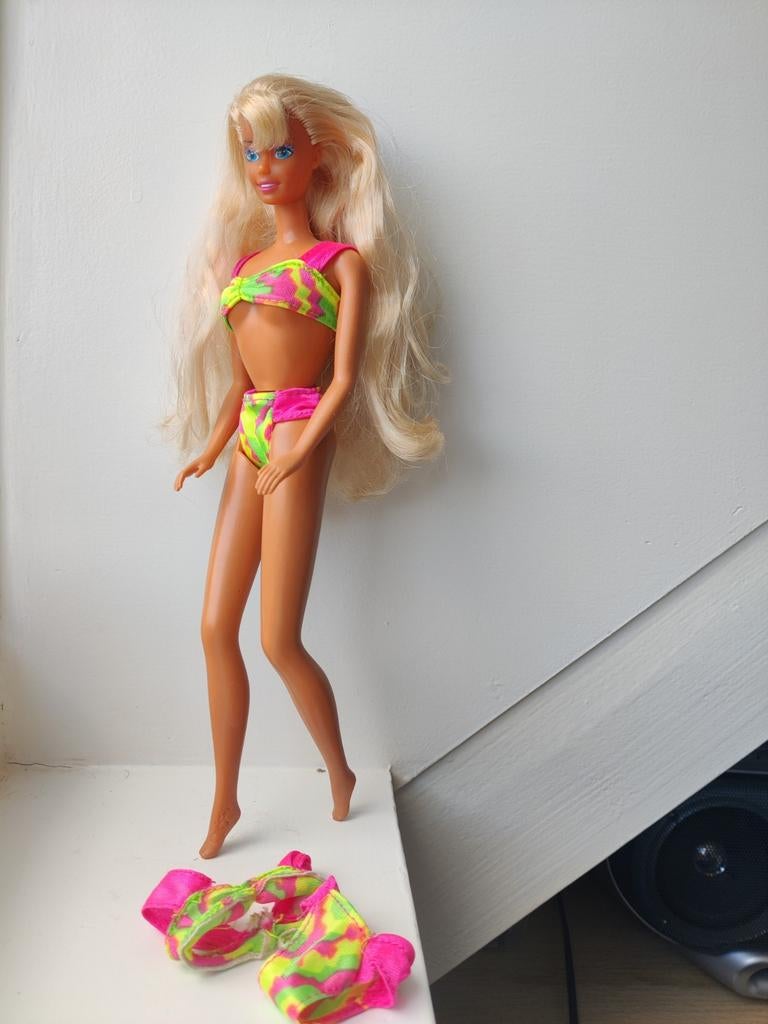 Hawaiian Fun Barbie uit 1990, Ophalen of Verzenden, Barbie