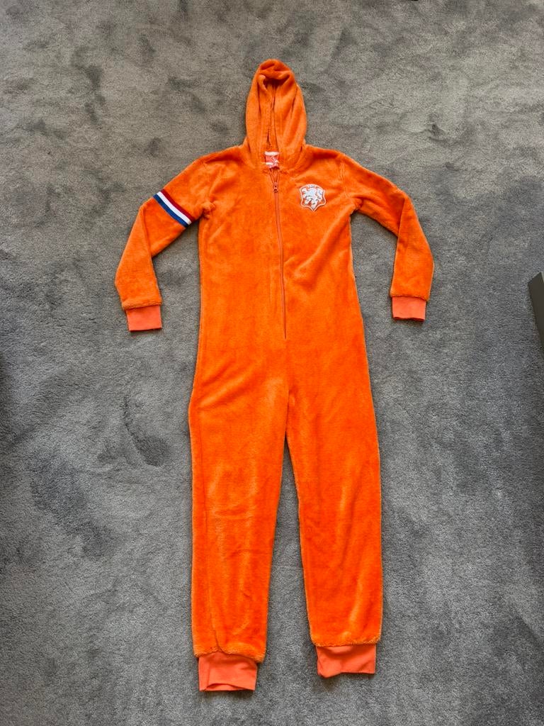 Oranje onesie mt 146/152, Ophalen of Verzenden, Zo goed als nieuw, Jongen of Meisje, Overige typen
