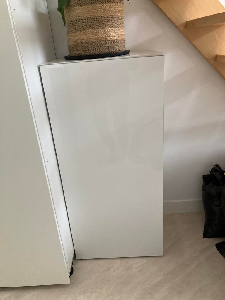Witte kast Ikea, Ophalen of Verzenden, Zo goed als nieuw