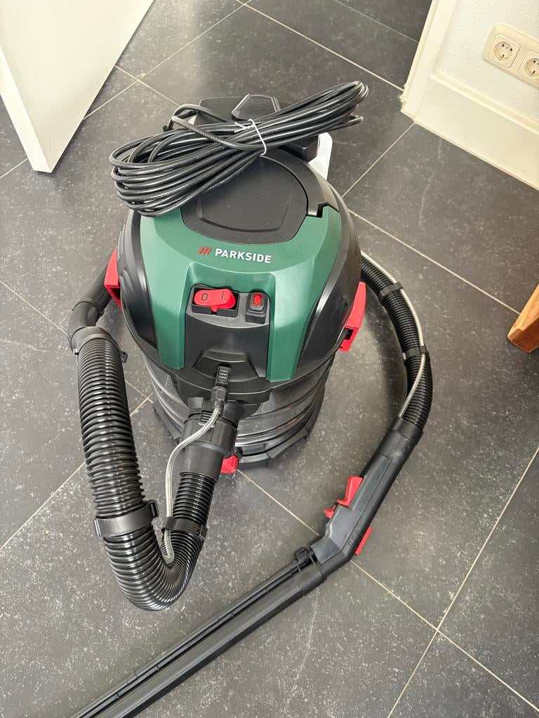 Tapijtreiniger bekledingreiniger nieuw, Ophalen of Verzenden, Nieuw, Waterstofzuiger