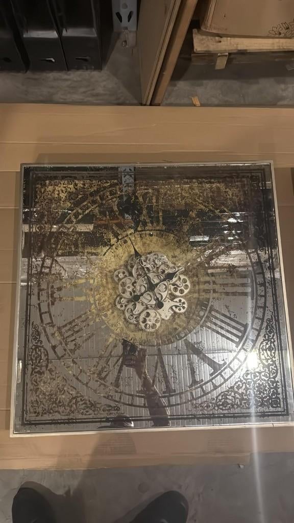 mooie Grote Vierkante Wandklok 82 x 82 x10 cm., Huis en Inrichting, Woonaccessoires | Klokken, Ophalen, Info@opruimdeals.nl, Nijverheidscentrum 44