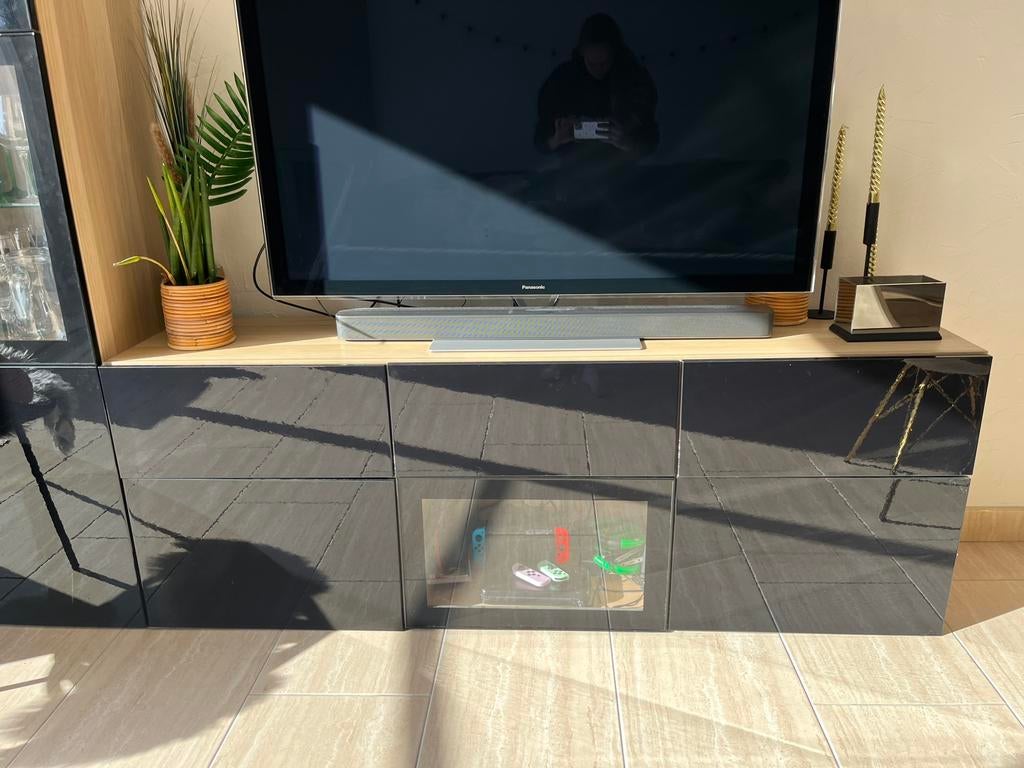 Tv meubel Ikea besta, Huis en Inrichting, Kasten | Televisiemeubels, Ophalen, Zo goed als nieuw