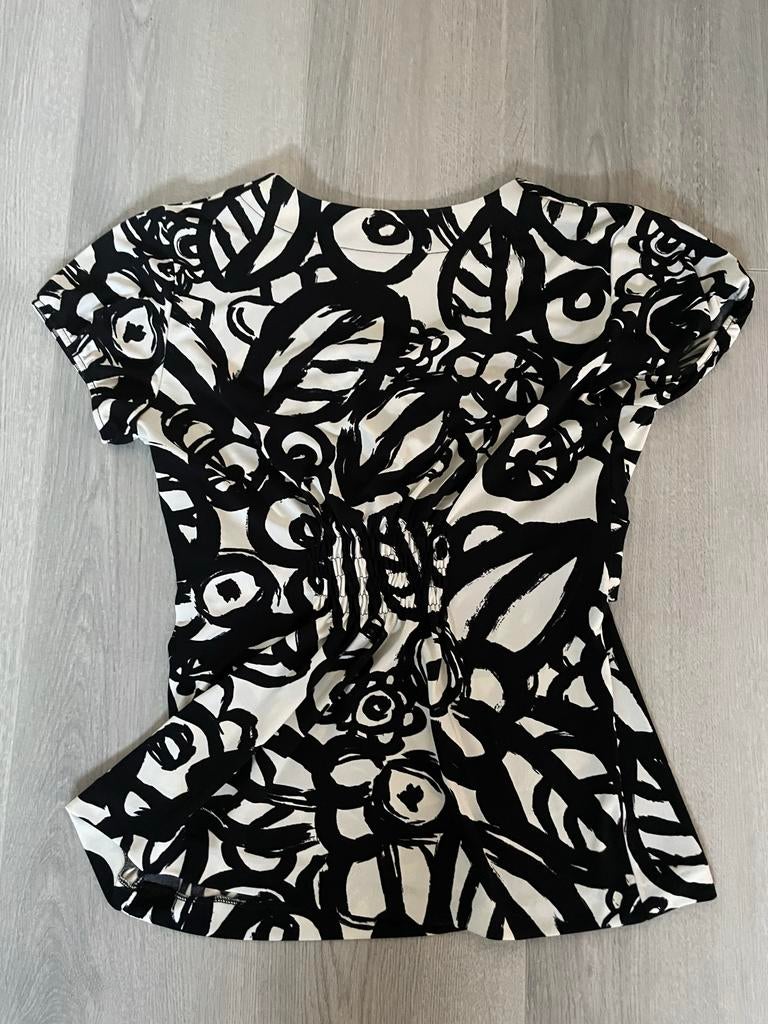 Getailleerd Shirt Zwart-Wit Print, Kleding | Dames, Tops, Maat 38/40 (M), Zwart, Ophalen of Verzenden, Zo goed als nieuw