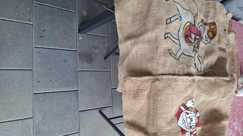 zwarte pieten pakken, Diversen, Sinterklaas, Gebruikt, Ophalen