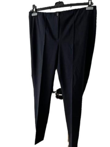 CAMBIO Ros 44 Donkerblauw Een prachtige basic. beschikbaar voor biedingen