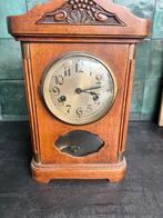 Vintage houten pendule / tafelklok – ca. 1930 – eiken kast, Antiek en Kunst, Antiek | Klokken, Ophalen