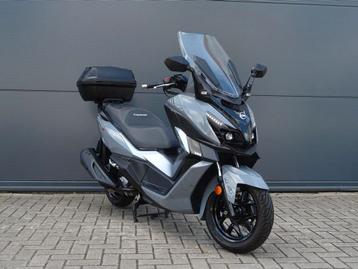 SYM CRUISYM alpha 300 2023 motorscooter topkoffer handvatver beschikbaar voor biedingen