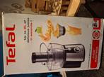 Tefal juicer. Maar een paar keer gebruikt., Ophalen of Verzenden, Zo goed als nieuw, Elektrisch, Sapcentrifuge