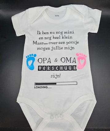 Baby romper geboorte gepersonaliseerd oa gender reveal beschikbaar voor biedingen