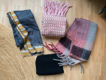 Diverse sjaals beschikbaar voor biedingen