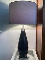Tafellamp met grijze kap, Huis en Inrichting, Lampen | Tafellampen, Ophalen, Zo goed als nieuw, Overige materialen, 50 tot 75 cm
