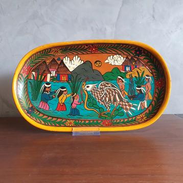 Mexicaanse vintage schaal uit de jaren 70 beschikbaar voor biedingen