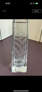 Bohemia Cristal Vaas - Handgeblazen & Gegraveerd, Huis en Inrichting, Woonaccessoires | Vazen, Wit, Ophalen of Verzenden, Minder dan 50 cm