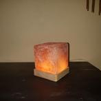 Himalaya lamp tafellamp kleine kubus met verlichting, Ophalen of Verzenden, Nieuw, Minder dan 50 cm