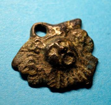 Medallion met Odin - Romeins - 6e/10e eeuw - Bodemvondst beschikbaar voor biedingen
