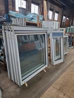 Kunstof kozijn kozijnen met zonnewering, Doe-het-zelf en Verbouw, Kozijnen en Schuifpuien, Kunststof, Gebruikt, Raamkozijn, Inclusief glas