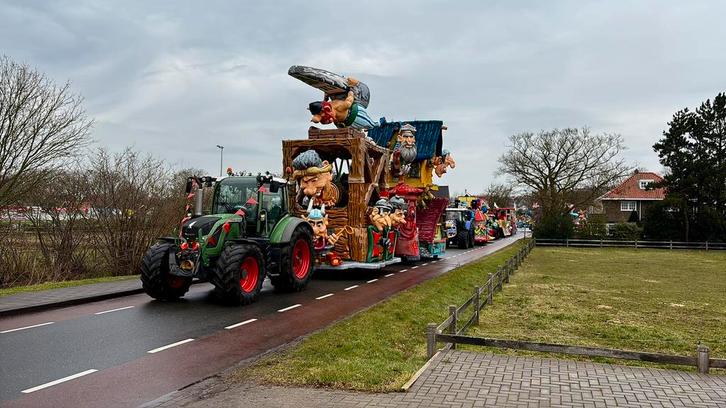 Carnavals wagen asterix en obelix, Tickets en Kaartjes, Recreatie | Pretparken en Attractieparken, Eén persoon, Overige typen