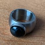 Brede melano ring stainless steel maat 56 zwarte steen, Gebruikt, 17 tot 18, Ophalen of Verzenden, Dame