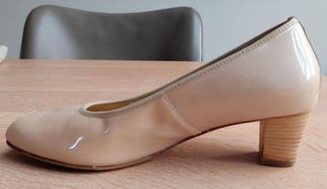  leren zomerse damespumps, open teen, nude/beige  beschikbaar voor biedingen