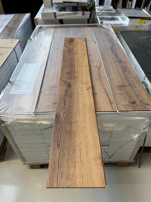 PVC laminaat vloer | Kliksysteem | Eiken kleuren | Utrecht, Huis en Inrichting, Stoffering | Vloerbedekking, Nieuw, Laminaat, 75 m² of meer