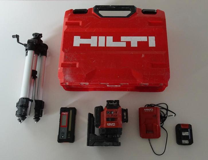 Hilti PM 30-MG Multilijnlaser Compleet met Attributen, Doe-het-zelf en Verbouw, Meetapparatuur, Zo goed als nieuw, Overige meters