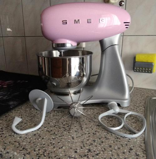 Smeg keukenmixer roze SMF01PKEU, Witgoed en Apparatuur, Keukenmixers, Zo goed als nieuw, 4 liter of meer, 3 snelheden of meer