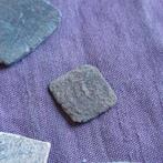 Bodemvondst Friesland: 11 oude Loden Muntgewichten, Verzenden