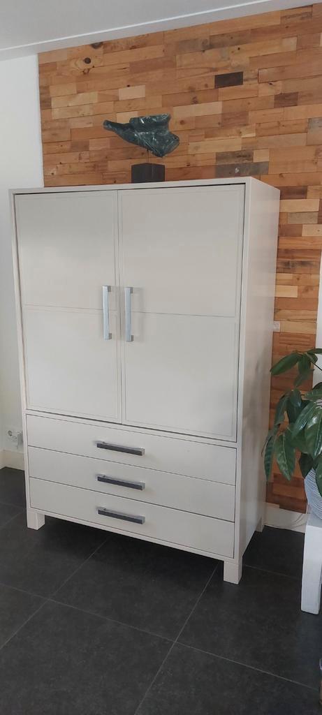 Unieke kast met inschuifbare deuren, Huis en Inrichting, Kasten | Kledingkasten, Gebruikt, 150 tot 200 cm, 100 tot 150 cm, 50 tot 75 cm