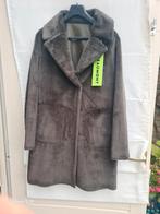 Nieuwe reversible faux fur/ faux leather jas Beaumont mt 44, Kleding | Dames, Beaumont, Maat 42/44 (L), Nieuw, Ophalen of Verzenden